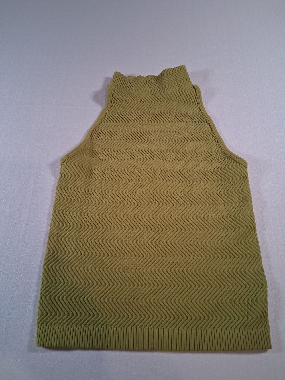 sku004 Sincerely Jules Olive Green Chevron Textured Mock Neck Size Medium